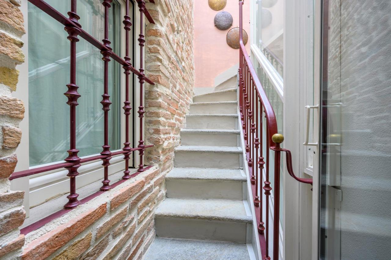 Apartment Skylight Duplex In Historic Center Parma